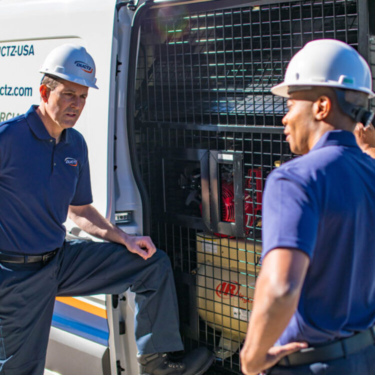 Ductz service techs